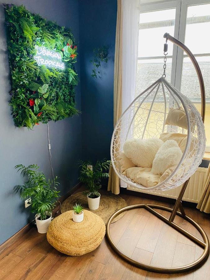 Evasion Tropicale - Studio Avec Spa, Cosy Et Renove Au Coeur De Soissons - 2 Pers 외부 사진